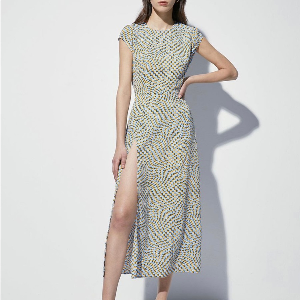 Shoulder Cap Groovy Midi Slit Dress | Commense